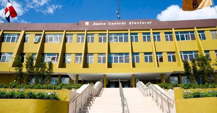 PLD acusa a JCE de favorecer al PRM y a la Fuerza del Pueblo