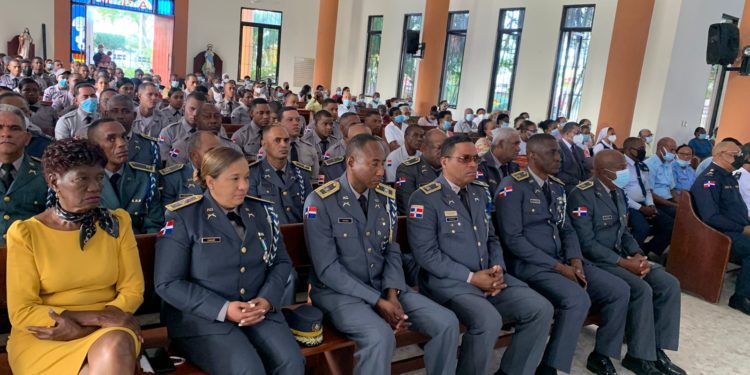 Policía Nacional en Monte Plata conmemora 86 aniversario de la institución