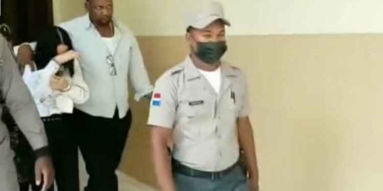 Dictan 16 años de prisión a una joven que mato otra por presuntos asuntos pasionales en La Romana