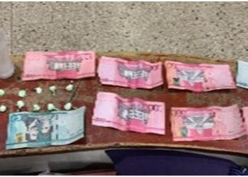 PN apresa en La Vega hombre con once porciones presunta cocaína y dinero en efectivo