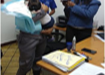 Rescatan bebé abandonada en avenida Tamboril de barrio Santiago Oeste