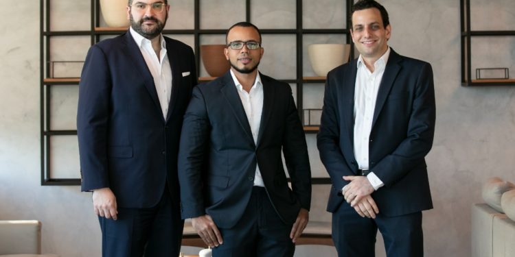 Firma consultora renueva propuesta de servicios