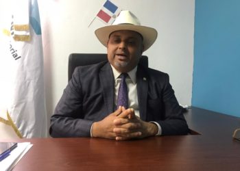 Lenin Valdez: » Ropa de paca representa una fuente de empleo para muchas personas»