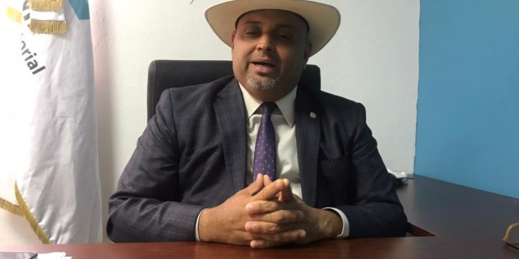 Lenin Valdez: » Ropa de paca representa una fuente de empleo para muchas personas»