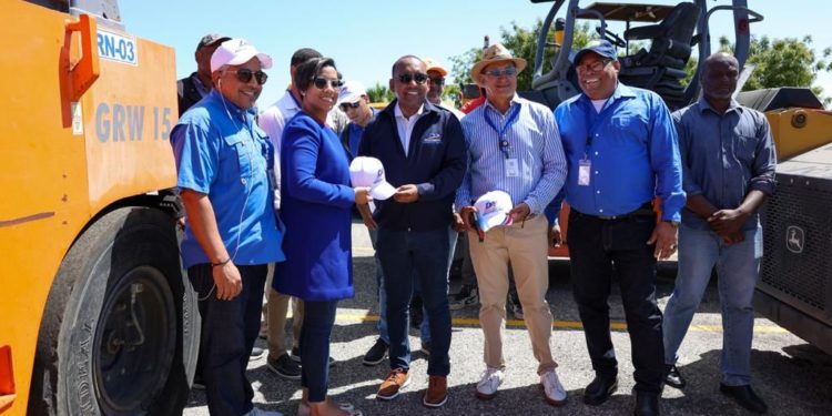 Departamento Aeroportuario realiza trabajos de rescate y acondicionamiento de aeropuerto doméstico Osvaldo Virgil de Montecristi