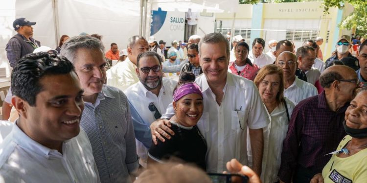 Abinader da inicio a la Jornada de Inclusión Social “Primero Tú” para beneficiar a miles de familias pobres