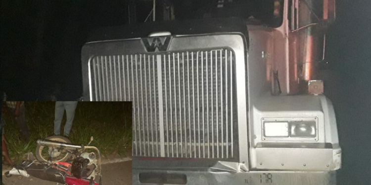 Un hombre muere al chocar con una patana en Monte Plata