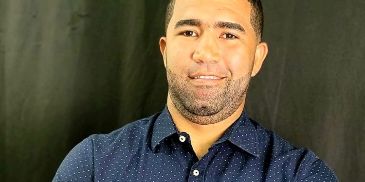 Dirigente del PLD reclama al presidente de INDOTEL las explicaciones sobre el regalo de más de dos mil celulares comprados con recursos públicos