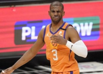 Chris Paul alcanza la perfección y los Suns eliminan a los Pelicans