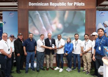 Departamento Aeroportuario promociona Protocolo de Aviación Privada RD en feria Sun and Fun de EEUU