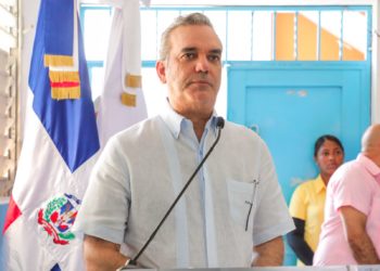 Presidente Abinader llama a los dominicanos a la prudencia en Semana Santa