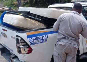 PN apresa dos hombres que supuestamente robaron en Policlínica de Peralvillo; recuperan parte de lo robado