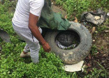Fallece gomero al explotar goma de un camión mientras este le echaba aire en San Cristobal