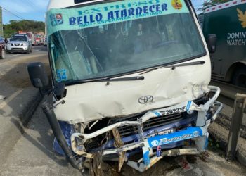 Cinco heridos en accidente de tránsito en la autopista Joaquín Balaguer, Santiago