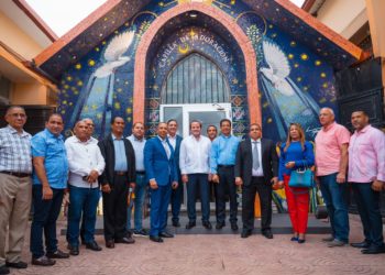 Gobierno entrega RD$10 millones a parroquias Nuestra Señora de Fátima y San Antonio de Padua en Bonao