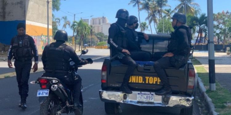 Caen abatidos al enfrentar patrullas policiales dos presuntos delincuentes eran perseguidos por múltiples hechos criminales y delictivos