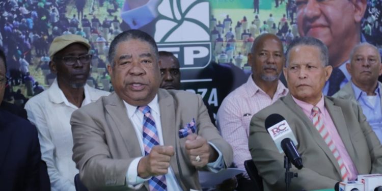 Fuerza del Pueblo preocupada por violaciones a las leyes con implementación de Corredores Transporte