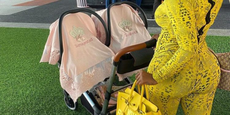 Amara La Negra muestra su cuerpo después de dar a luz