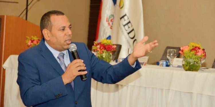 Secretario de Asuntos Municipales del PLD considera una vergüenza que se siga comprando funcionarios electos de partidos opositores