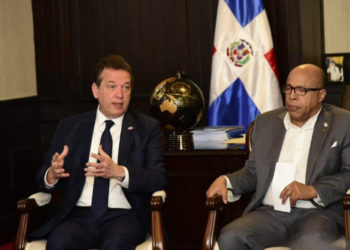 Ministro Bisonó: “Ley Tasa Cero buscas proteger a la población y garantizar acceso a la canasta básica”