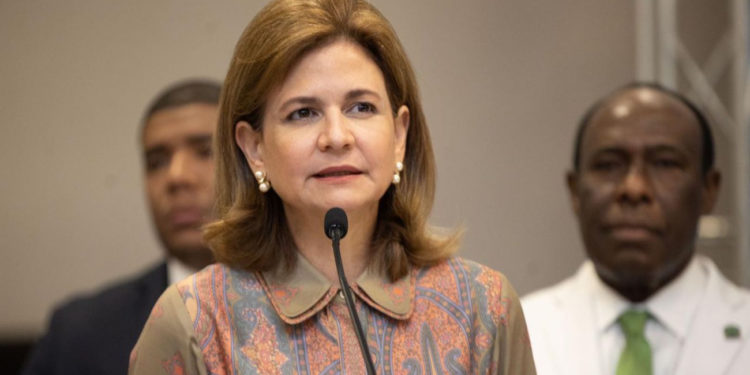 Vicepresidenta asegura porcentaje de contagios de COVID es mínimo; exhorta a la ciudadanía a completar vacunación