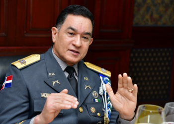 Director de la PN deja plantado a los diputados; en su lugar asiste Chu Vásquez