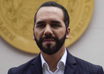 Bukele guarda silencio en la Red tras la caída del valor del bitcóin