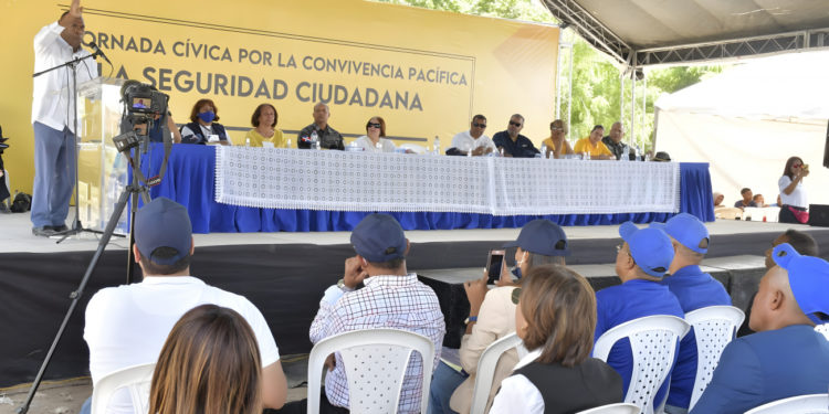 Ministerio de Interior y Policía formará comunitarios para promover la sana convivencia