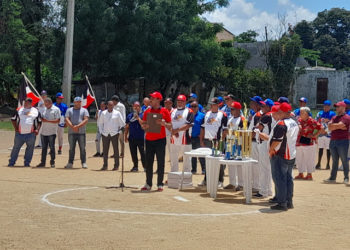 Liga de Softbol 21 de octubre inaugura temporada 47, dedicada a Alcalde José Montas