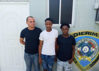 Apresan tres personas que supuestamente se robaron un billar en Don Juan
