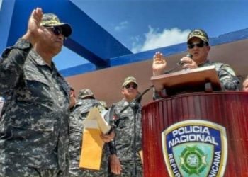 Posesionan a nuevo director PN en Santiago