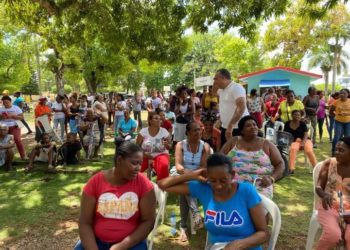 Alcalde Manuel Pantalio festejó el Día de las Madres con más de 600 regalos