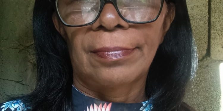 Encuentran mujer muerta en Navarrete