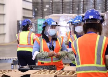 BCRD y AIRD destacan dinamismo de la industria local; aumentan ventas y producción en marzo