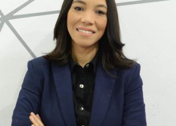 El 17 de mayo periodista Cristal Acevedo publicará su primer libro