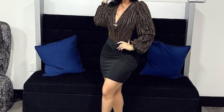 Influencer La Mariposa conquista el mercado anglosajón con su carisma