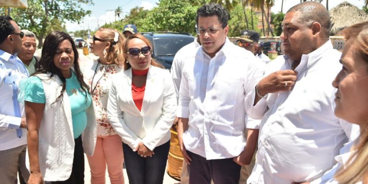 Ministro de Turismo anuncia la inversión de RD$200 millones para remozar, Malecon de SPM.