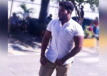 UNEV confirma David de los Santos se graduó con «los máximos honores en su promoción»