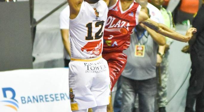 GUG Triunfa y obliga a un séptimo partido decisivo en la final del Baloncesto Superior de Santiago
