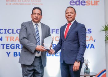 Carlos Pimentel cree el país necesita una nueva ley de Compras y Contrataciones que garantice mayores niveles de transparencia