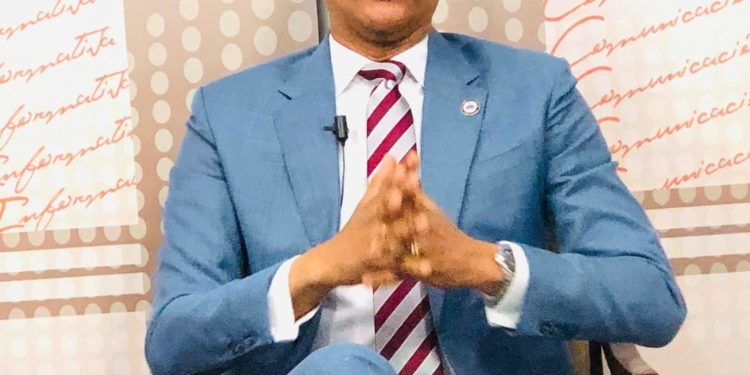 Andrés Cueto, gerente general de Edenorte dice apagones se deben a poca reserva energía