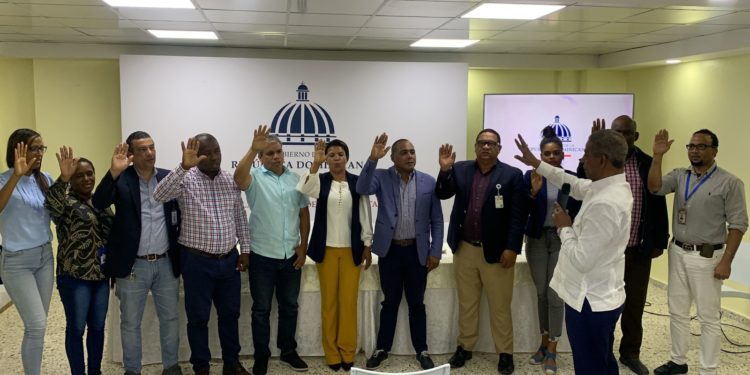 Director nacional de Medios juramenta voceros del Gobierno en Monte Plata; resalta inversión en esta provincia