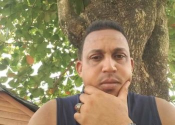Encuentran hombre muerto en el interior de un vehículo en Navas, Puerto Plata.