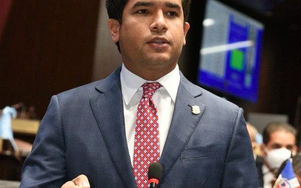 Omar Fernández: “la reelección será difícil para Abinader porque el pueblo está decepcionado “