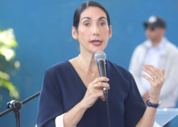 Primera dama: el Gobierno dominicano garantiza derechos, no los regala