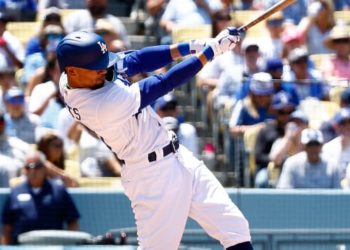 Dodgers superaron 7-6 a los Diamondbacks en primer duelo de una doble tanda