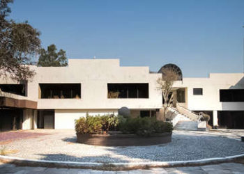 Rifan la lujosa casa de ‘El señor de los cielos’ y ya tiene nuevo dueño