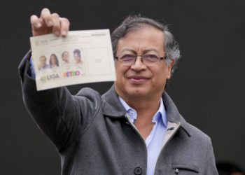 Colombia elige presidente de izquierda por primera vez