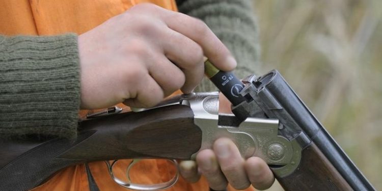 Hieren hombre de un cartuchazo en la comunidad de Mamey en Cenovi