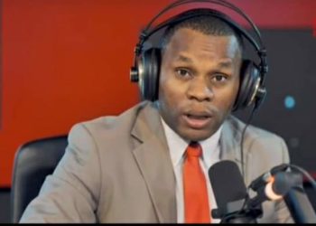 Periodista Ramón Tolentino denuncia recibe mensajes de amenazas de muerte